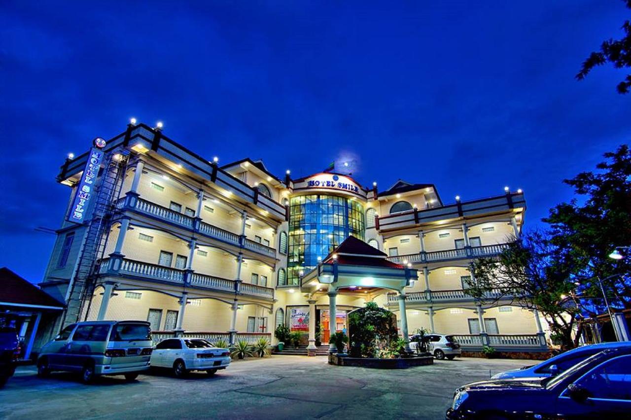 Hotel Smile Мемьо Экстерьер фото